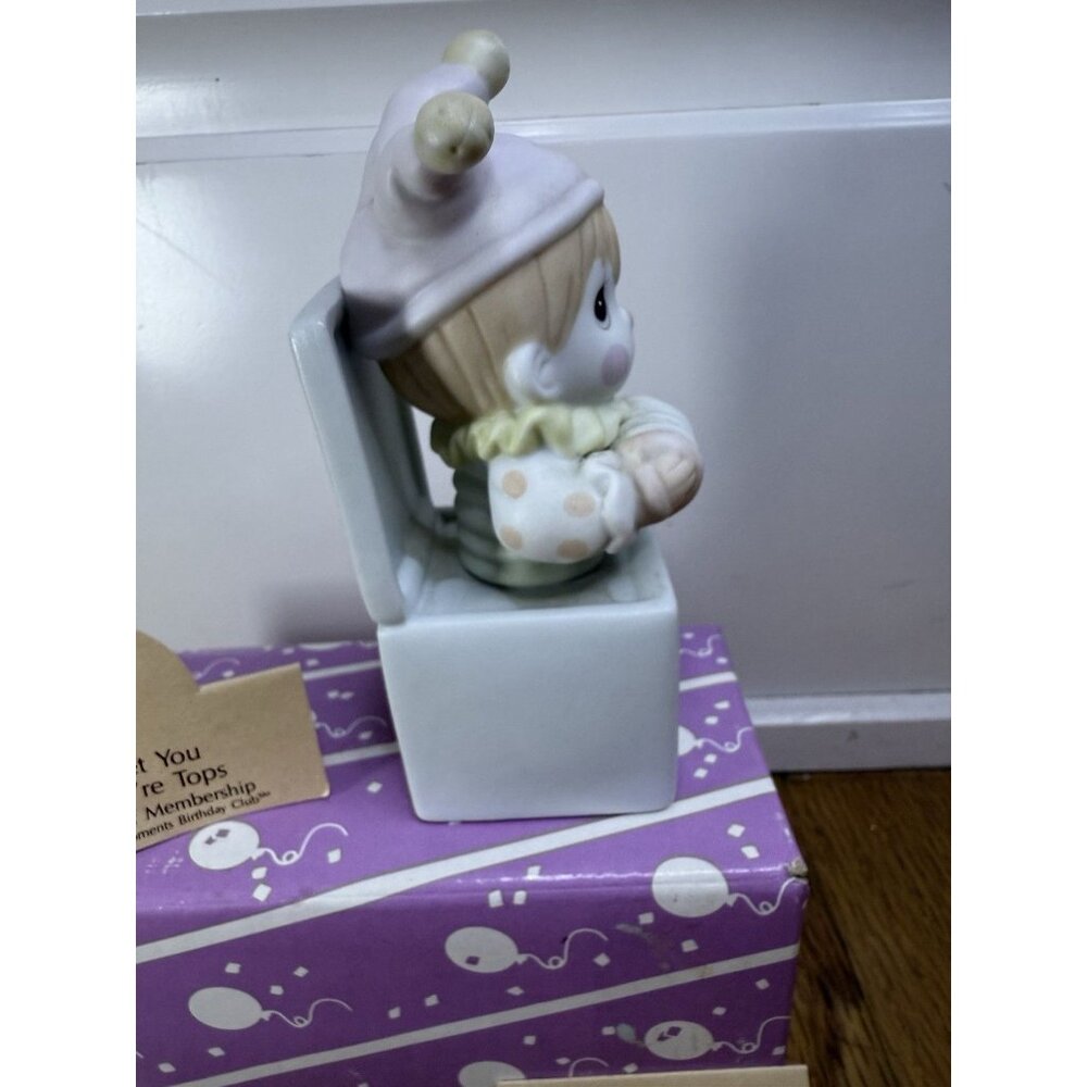 Precious Moments Figurine B0106 Jest Let You Know Tops - Picture 6 of 10